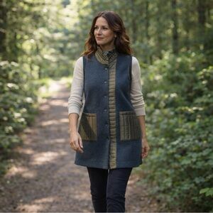 3/$15 Terra by SJ Apparel Quilted Tunic Jacket Vest (S)